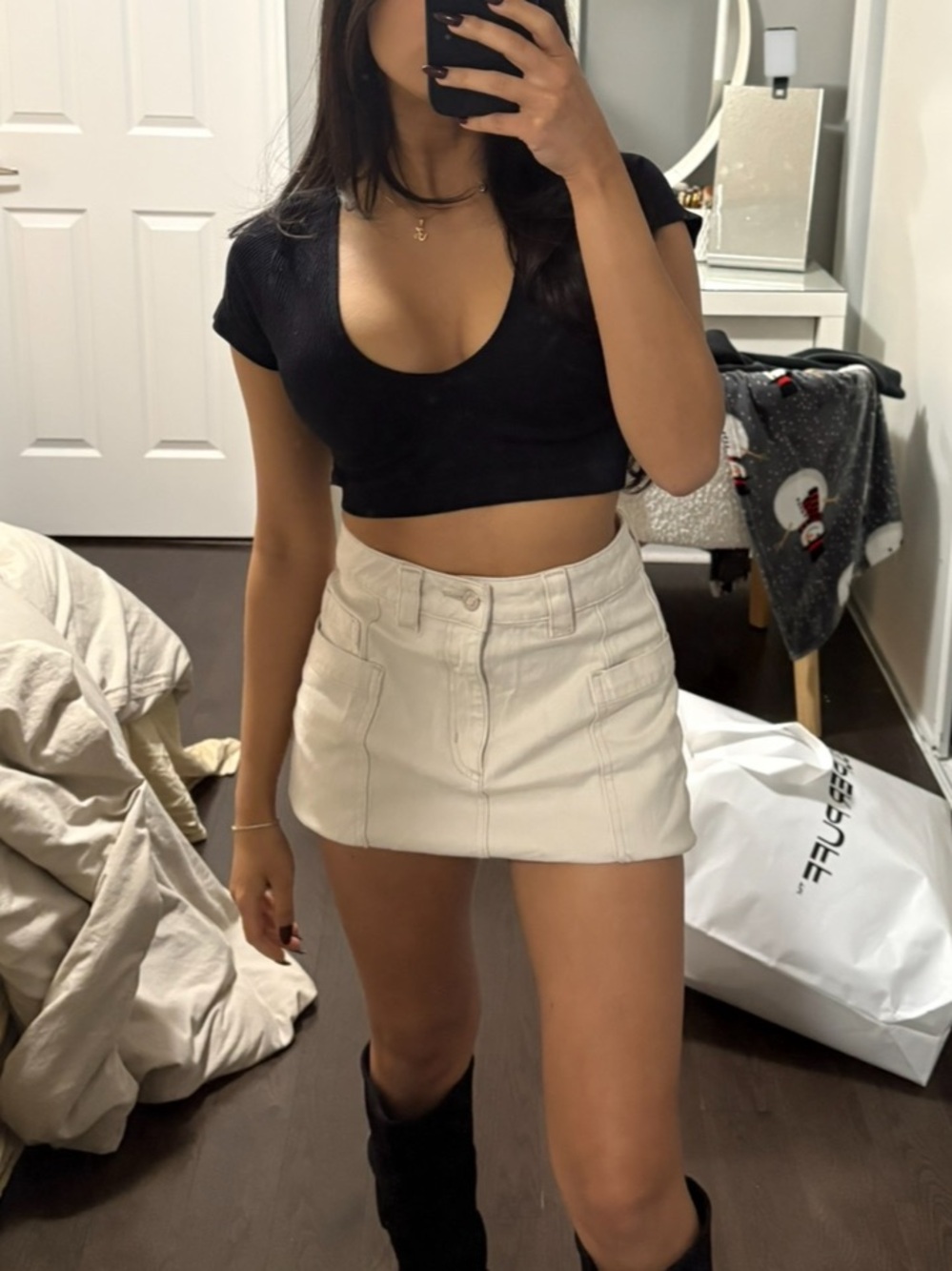 Dynamite Cream High-Rise Cargo Mini Skirt, Size XS